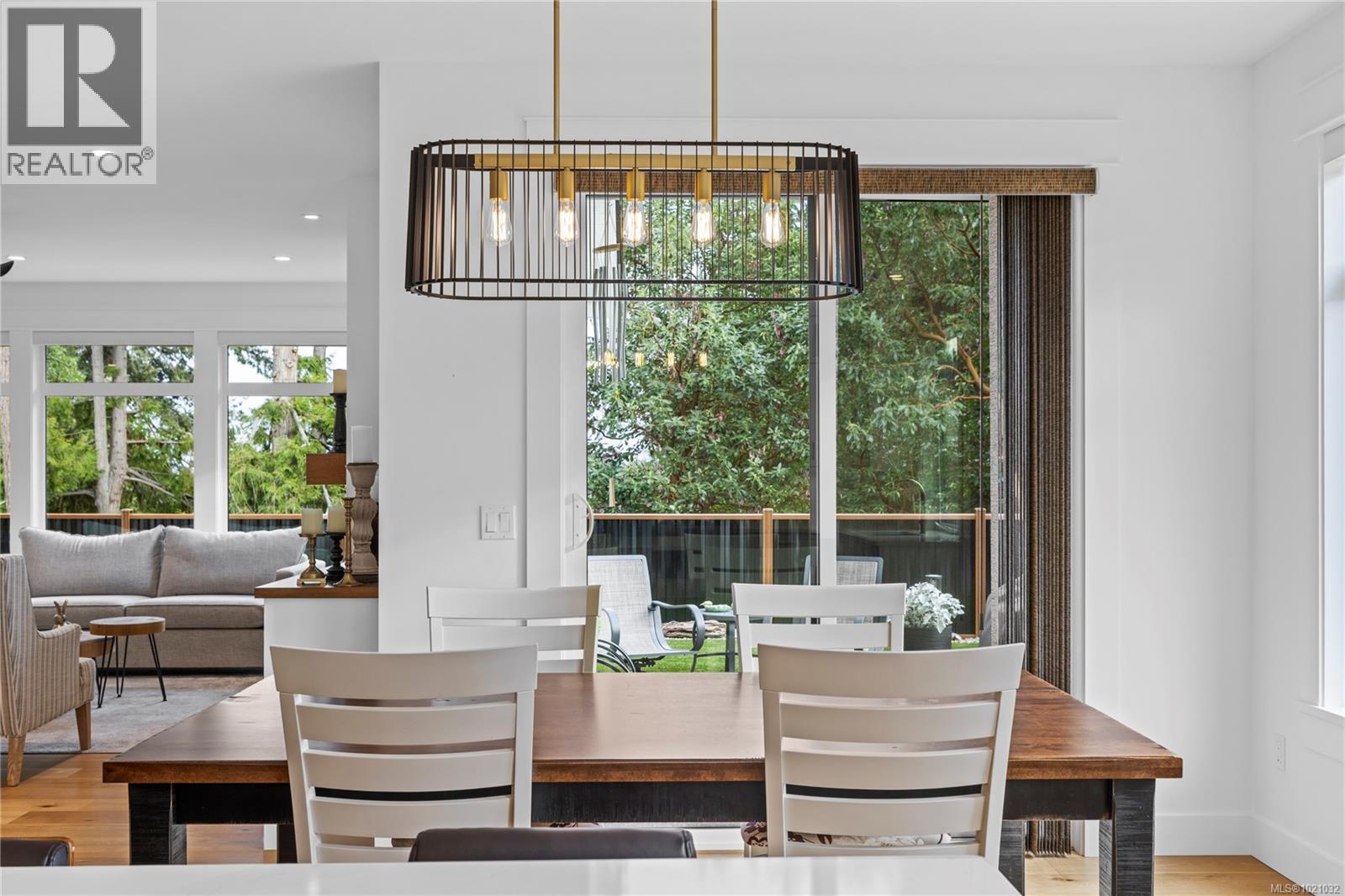 1365 Parkhurst Pl, Parksville