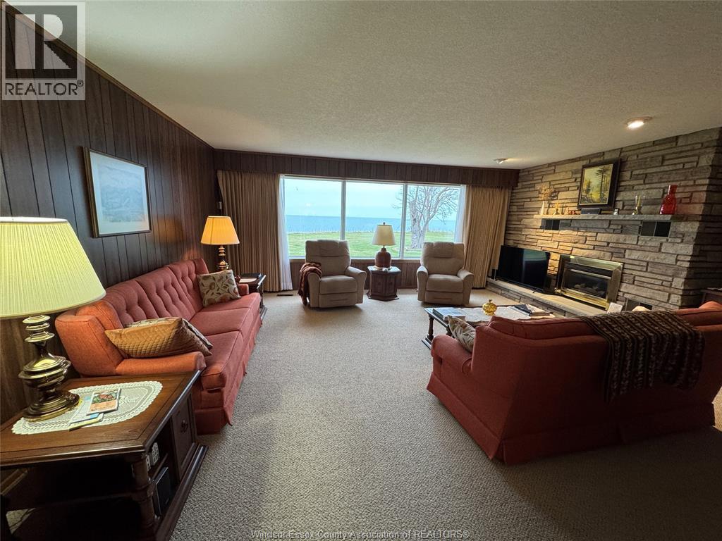 1239 OXFORD AVENUE - 18
