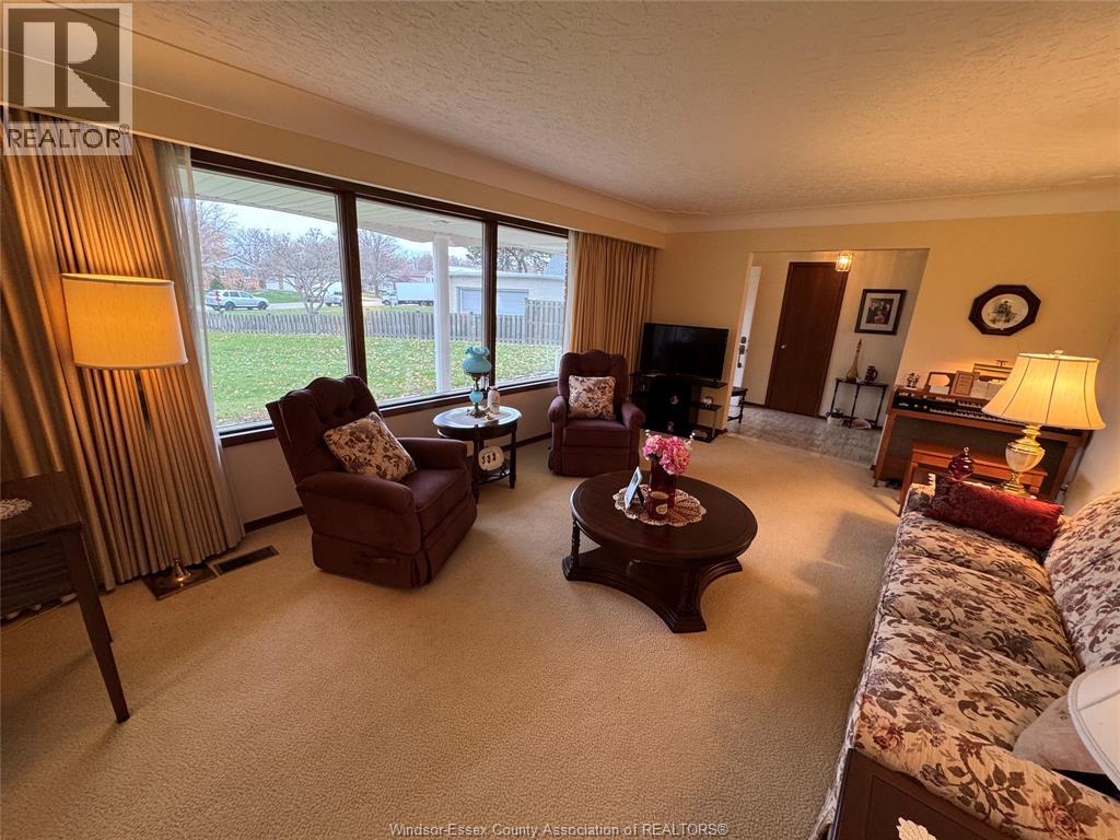 1239 OXFORD AVENUE - 21