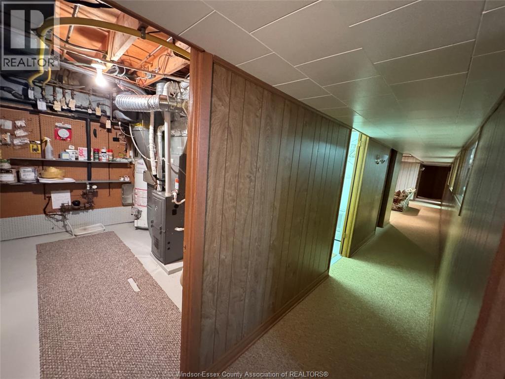 1239 OXFORD AVENUE - 34