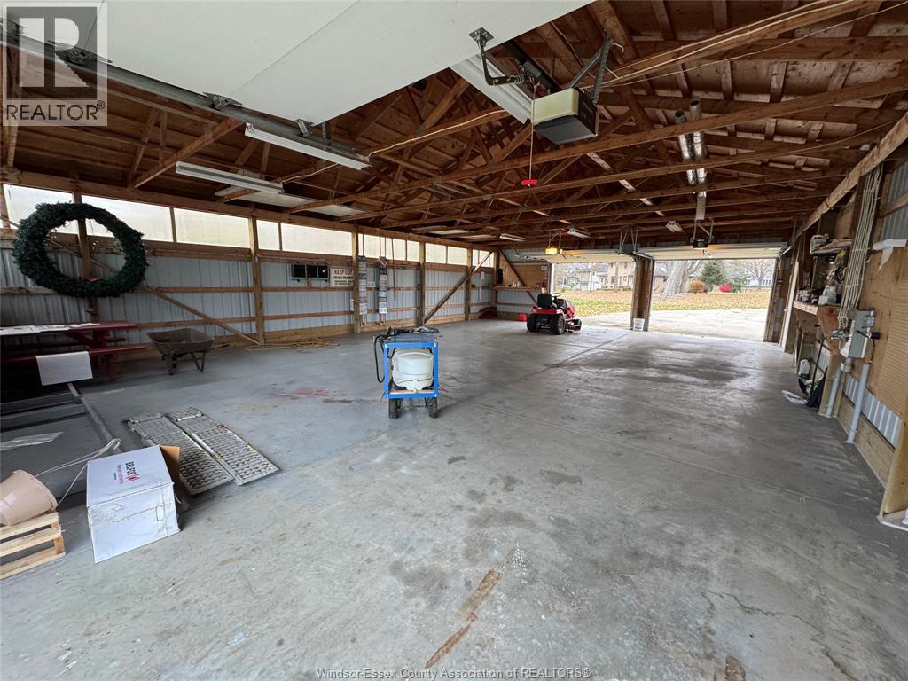 1239 OXFORD AVENUE - 49