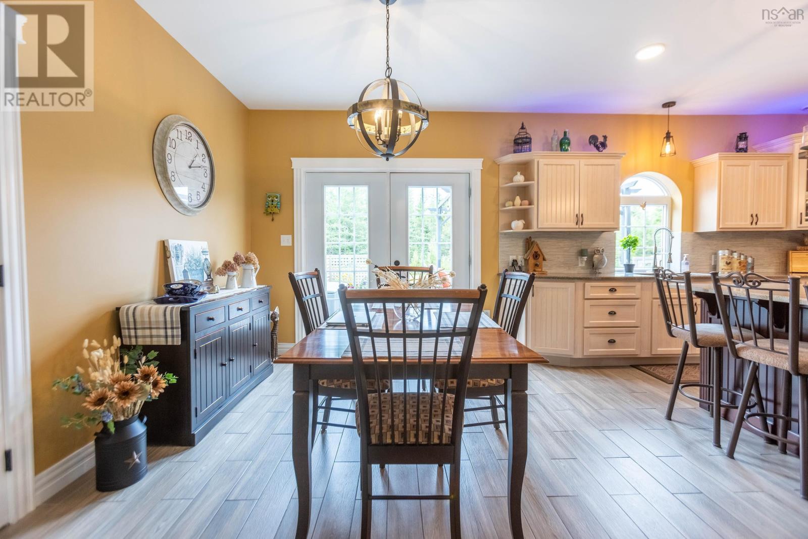 Property 3 of 49 of 23 Molly Lane