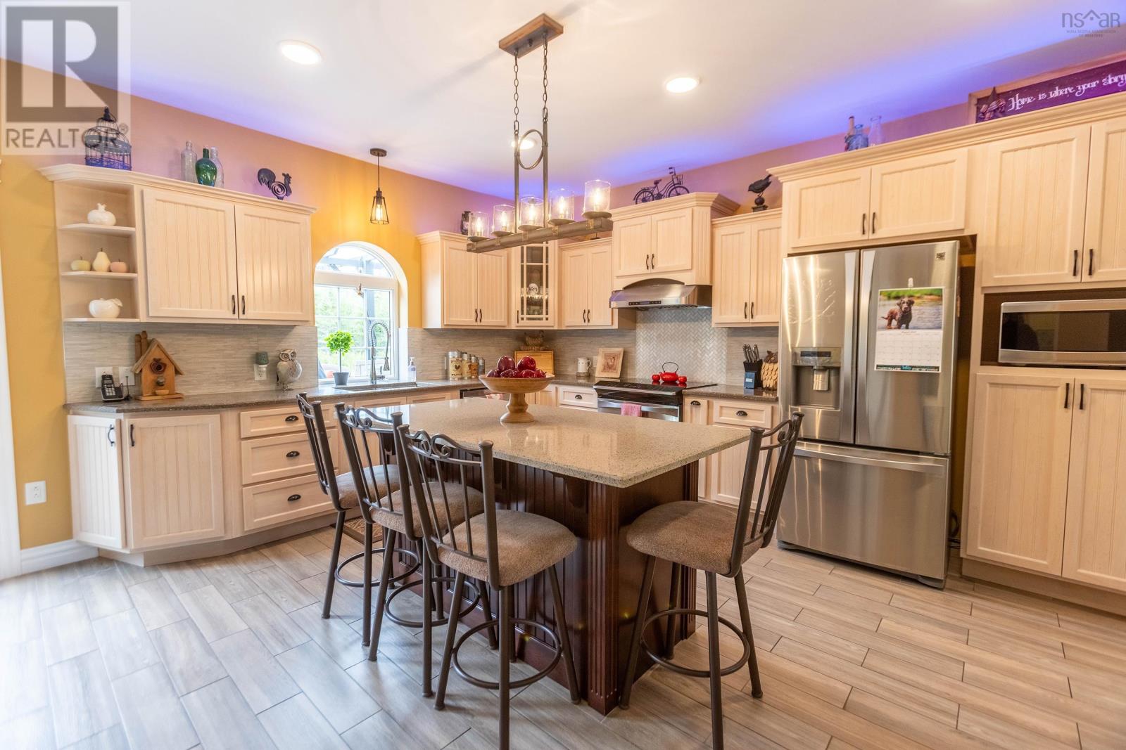 Property 10 of 49 of 23 Molly Lane