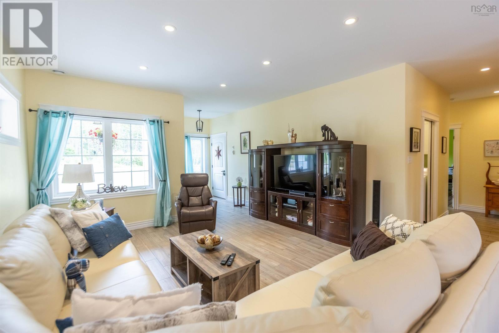 Property 29 of 49 of 23 Molly Lane