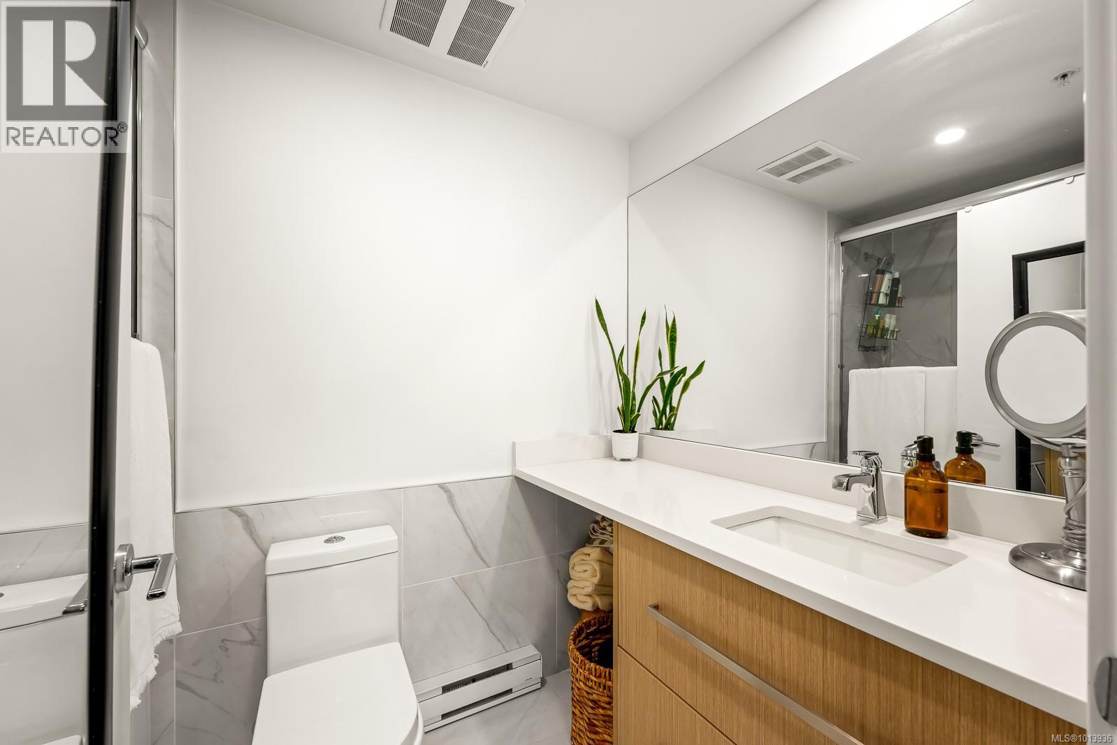 308 3070 Kilpatrick Ave, Courtenay