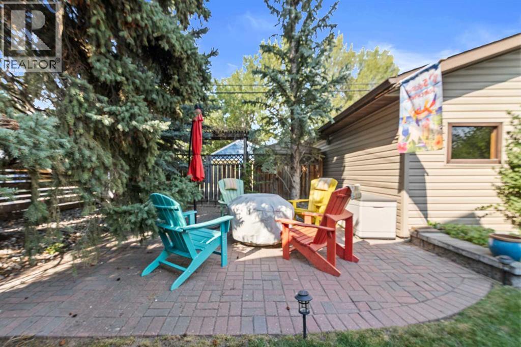Single Family House Bungalow for Sale in   Avenue NW Banff Trail Calgary 