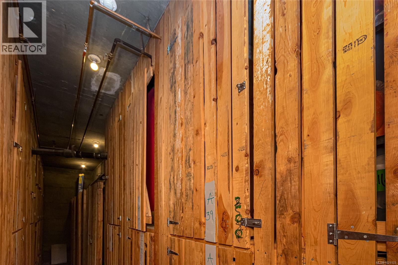 1008 647 Michigan St, Victoria