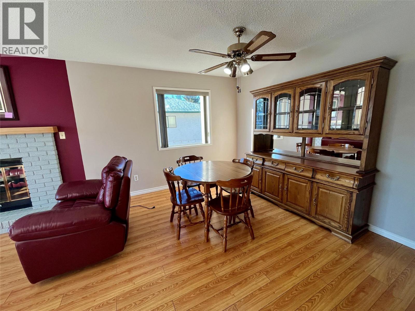 215 Peace River Crescent, Tumbler Ridge