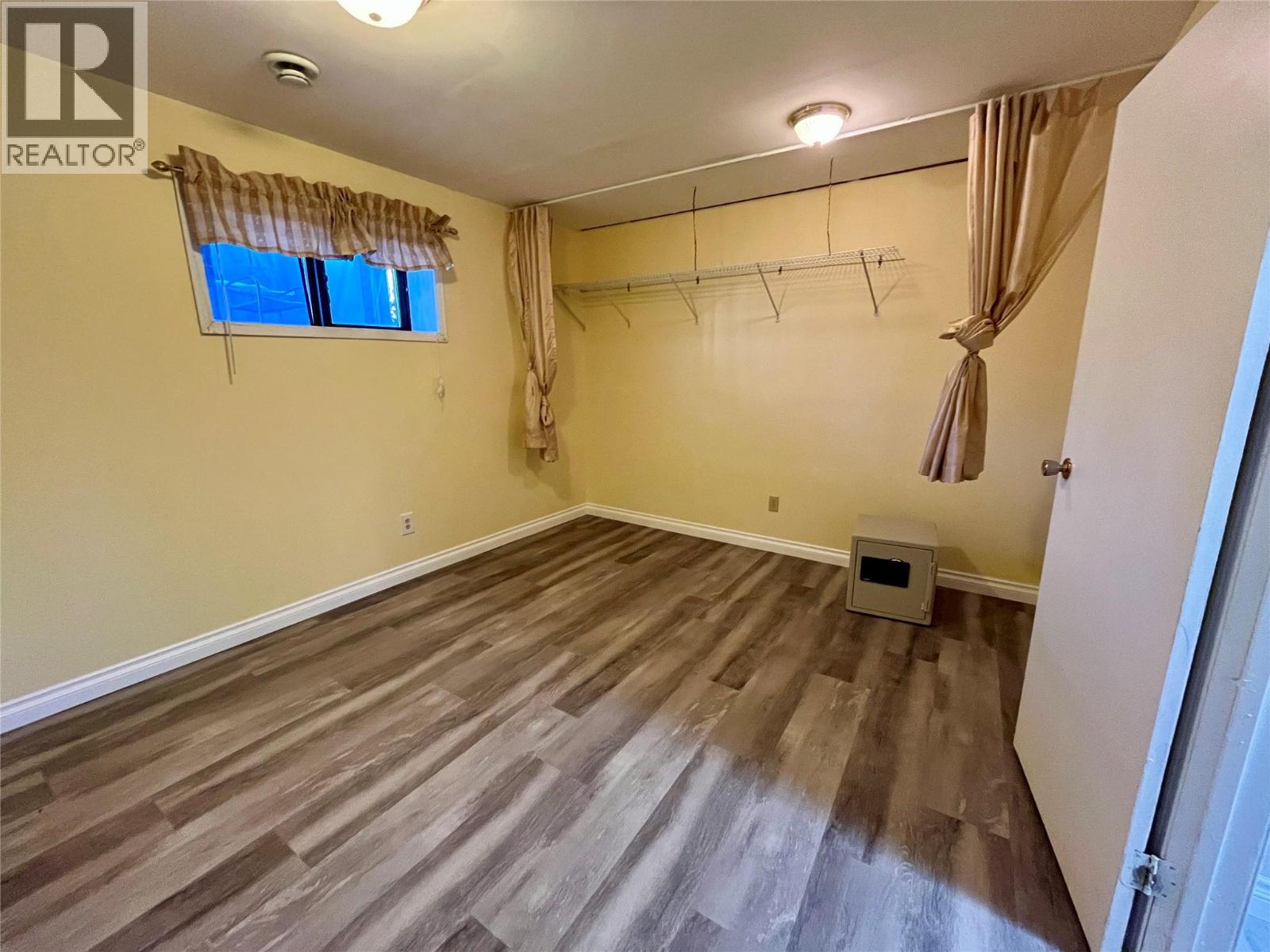 215 Peace River Crescent, Tumbler Ridge