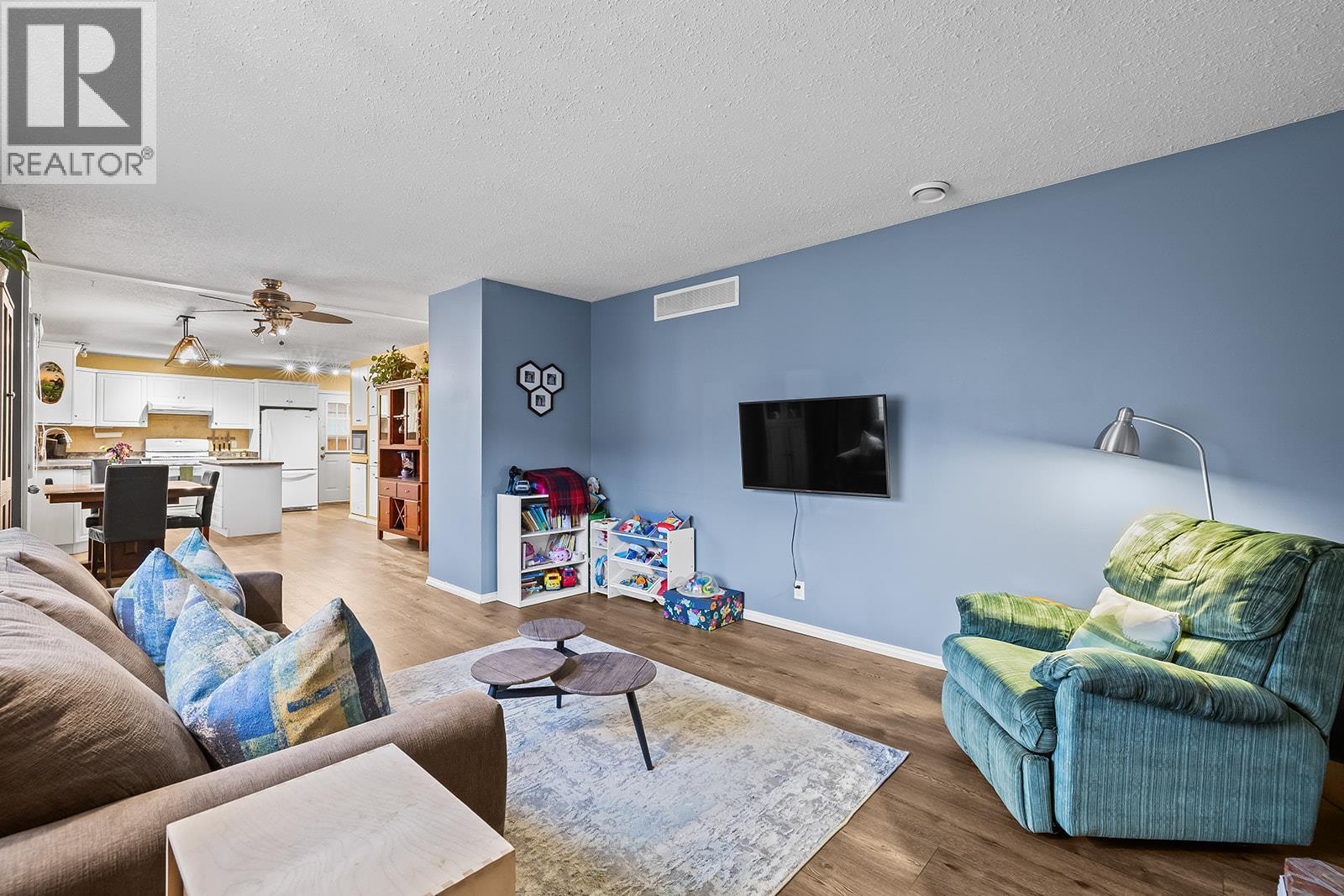  3345 Gates Road, West Kelowna