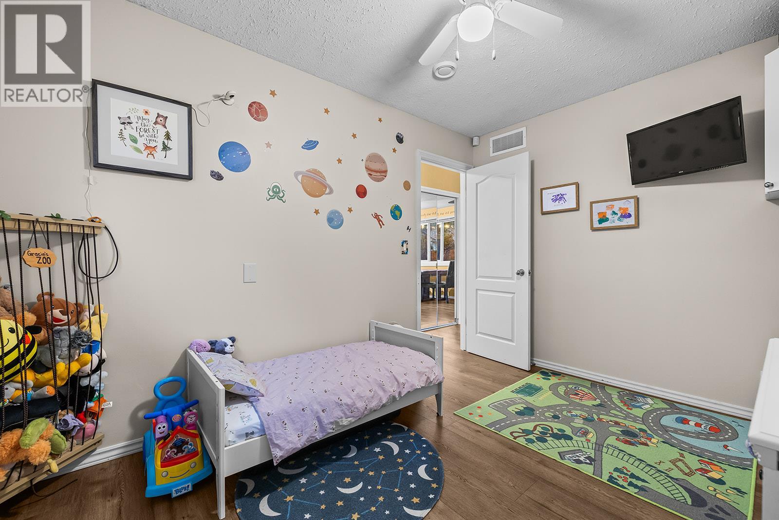  3345 Gates Road, West Kelowna