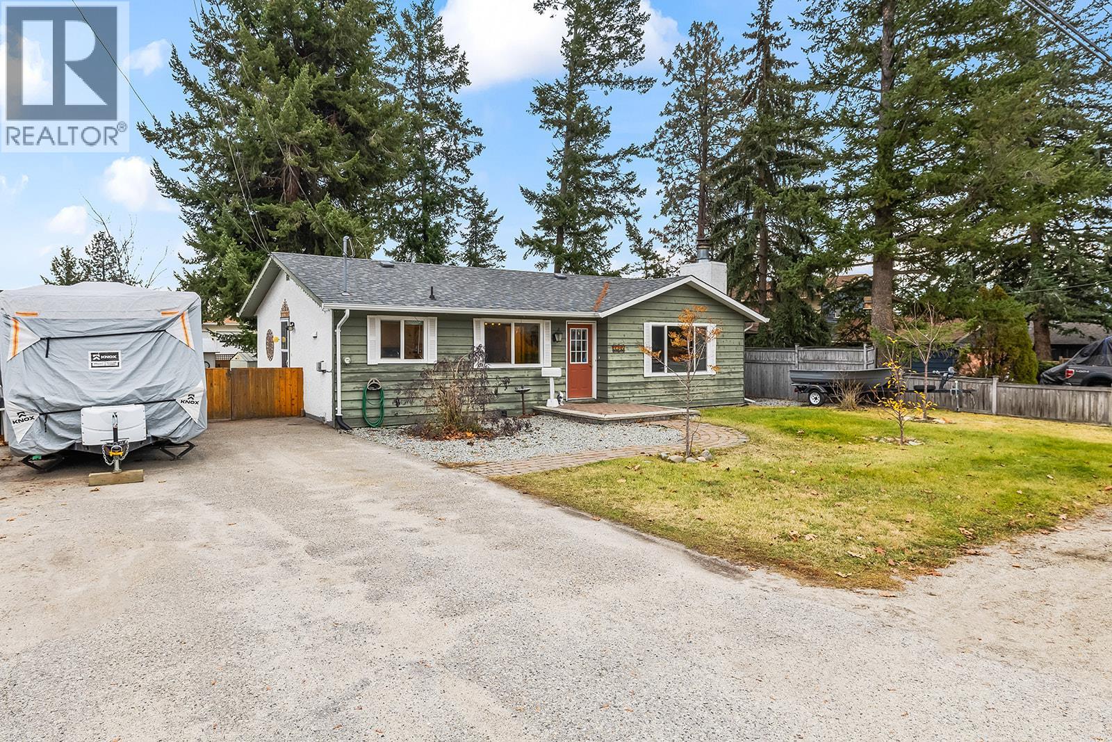  3345 Gates Road, West Kelowna