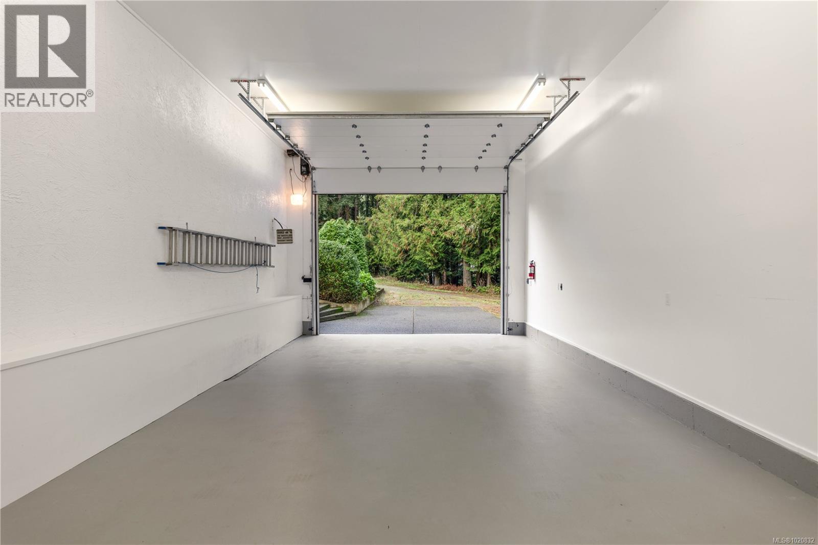 3355 Grey Manor Rd, Cobble Hill