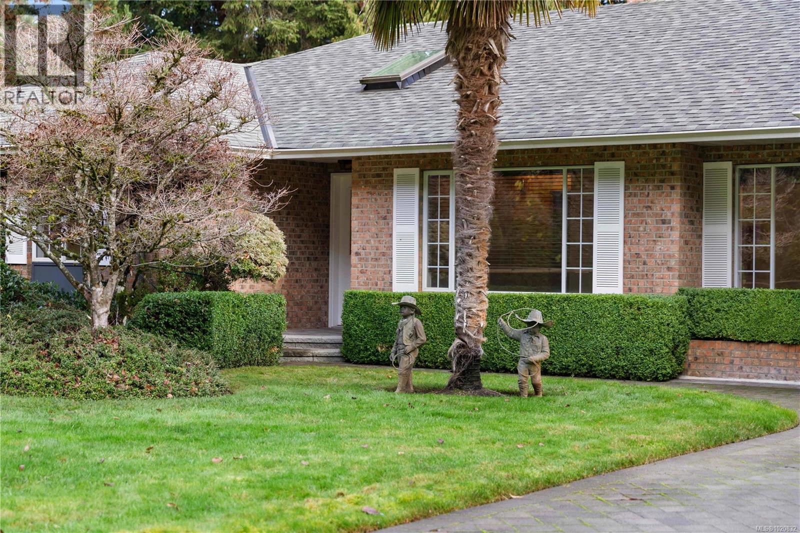 3355 Grey Manor Rd, Cobble Hill