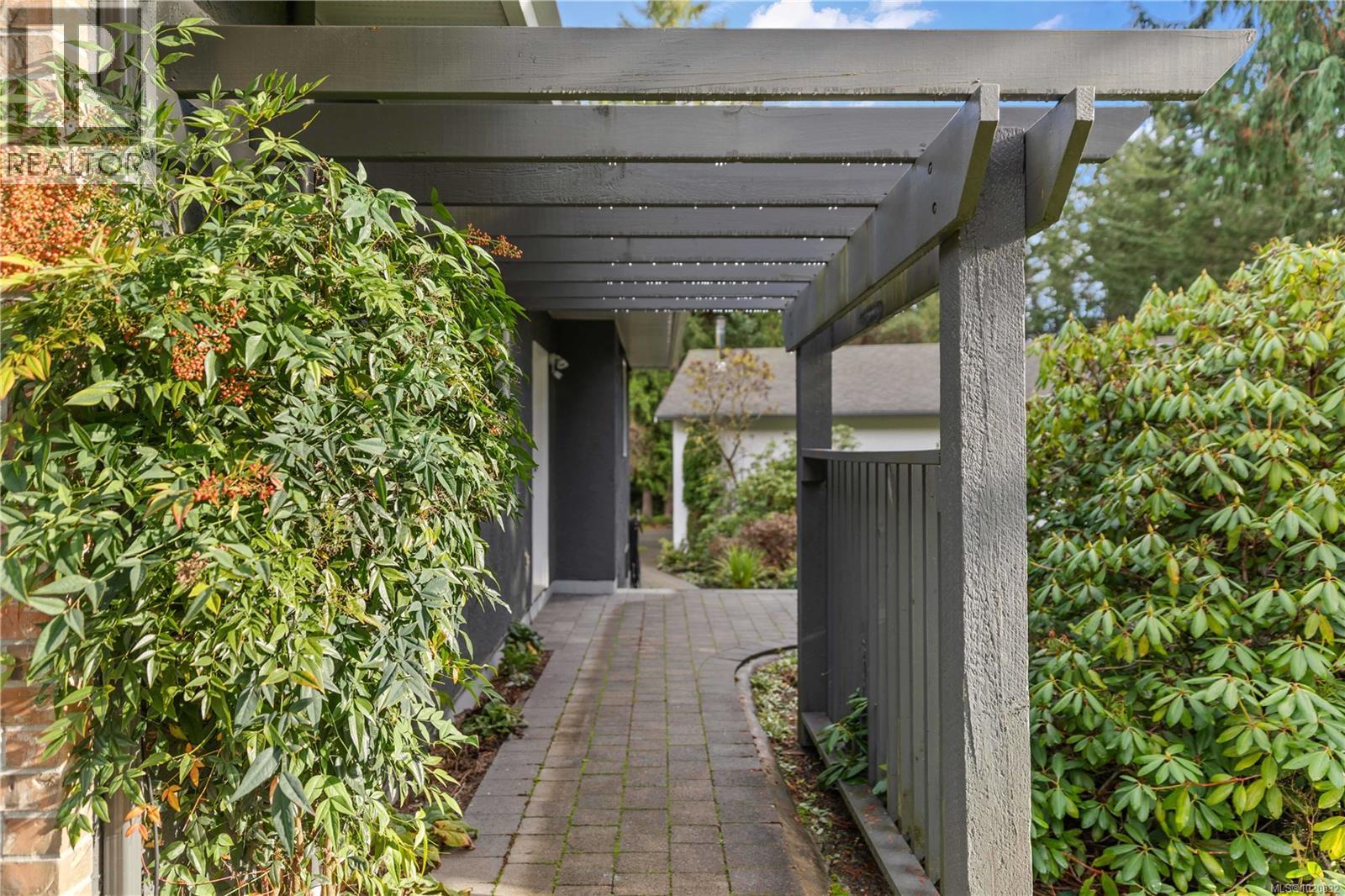 3355 Grey Manor Rd, Cobble Hill