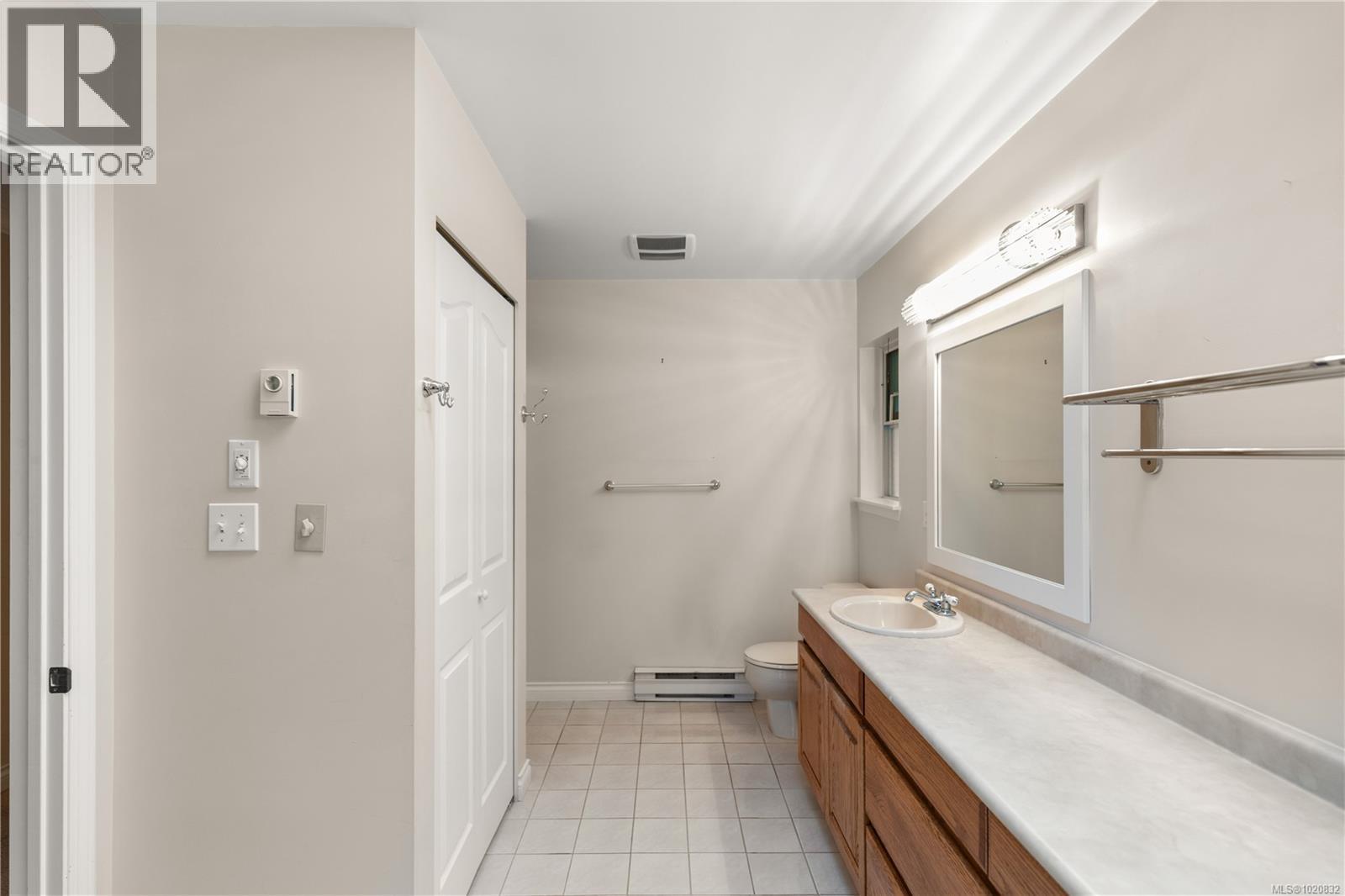 3355 Grey Manor Rd, Cobble Hill