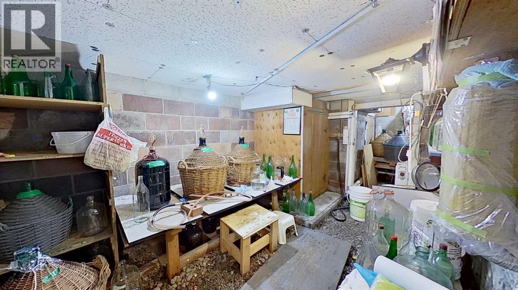 Single Family House Bungalow for Sale in  Montrose Crescent NE Winston Heights/Mountview Calgary 