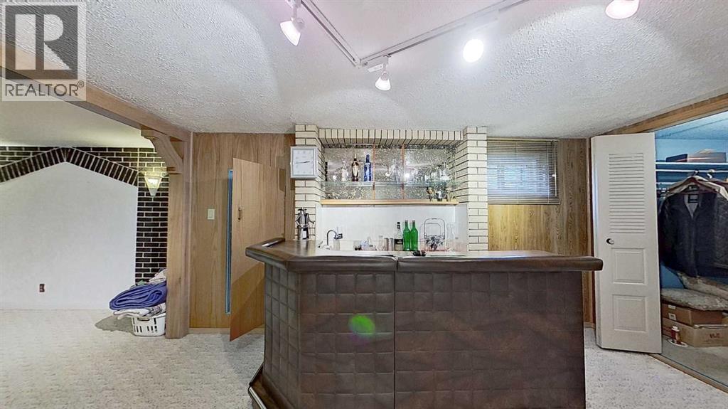 Single Family House Bungalow for Sale in  Montrose Crescent NE Winston Heights/Mountview Calgary 