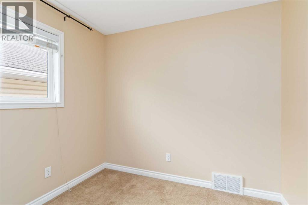 201 Grouse Way, Fort McMurray