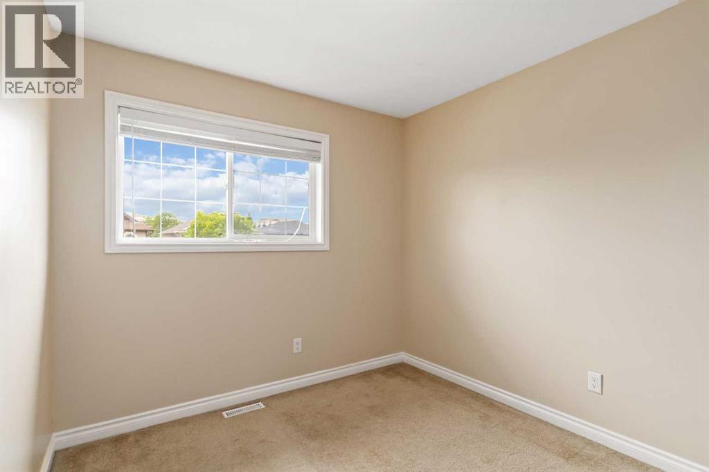 201 Grouse Way, Fort McMurray