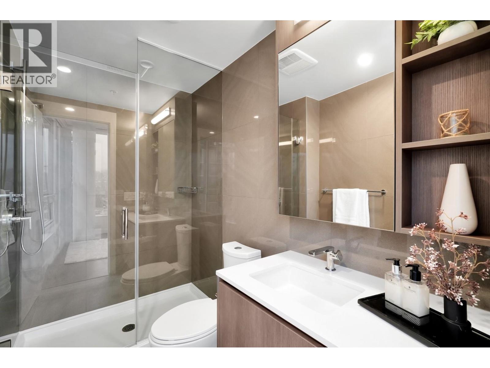 1603 618 CARNARVON STREET, New Westminster