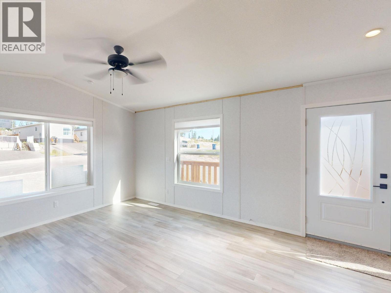 528 Steepleview Avenue NW, Cranbrook