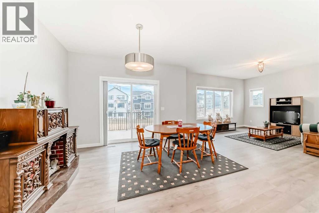 151 Sundown Way, Cochrane