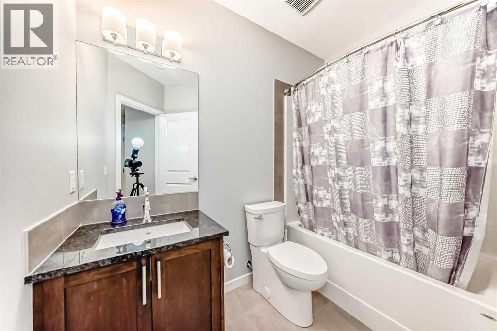 151 Sundown Way, Cochrane