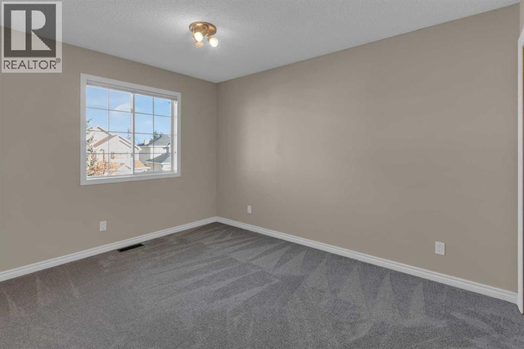 Single Family House for Sale in  Citadel Circle NW Citadel Calgary 