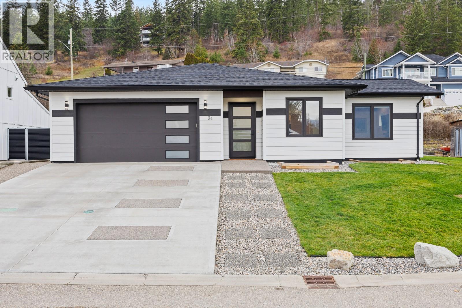  34 Preston Drive West, Enderby