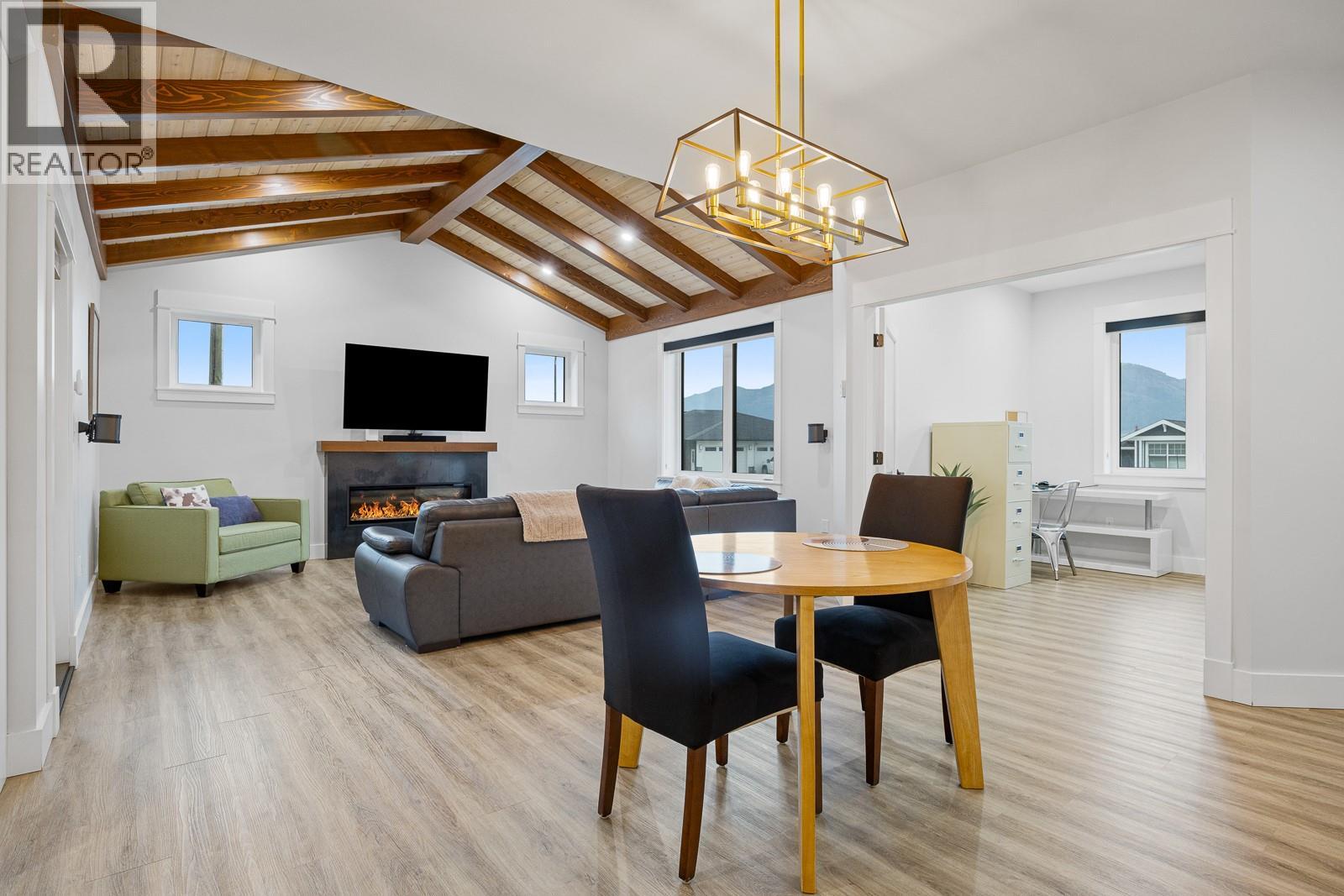  34 Preston Drive West, Enderby