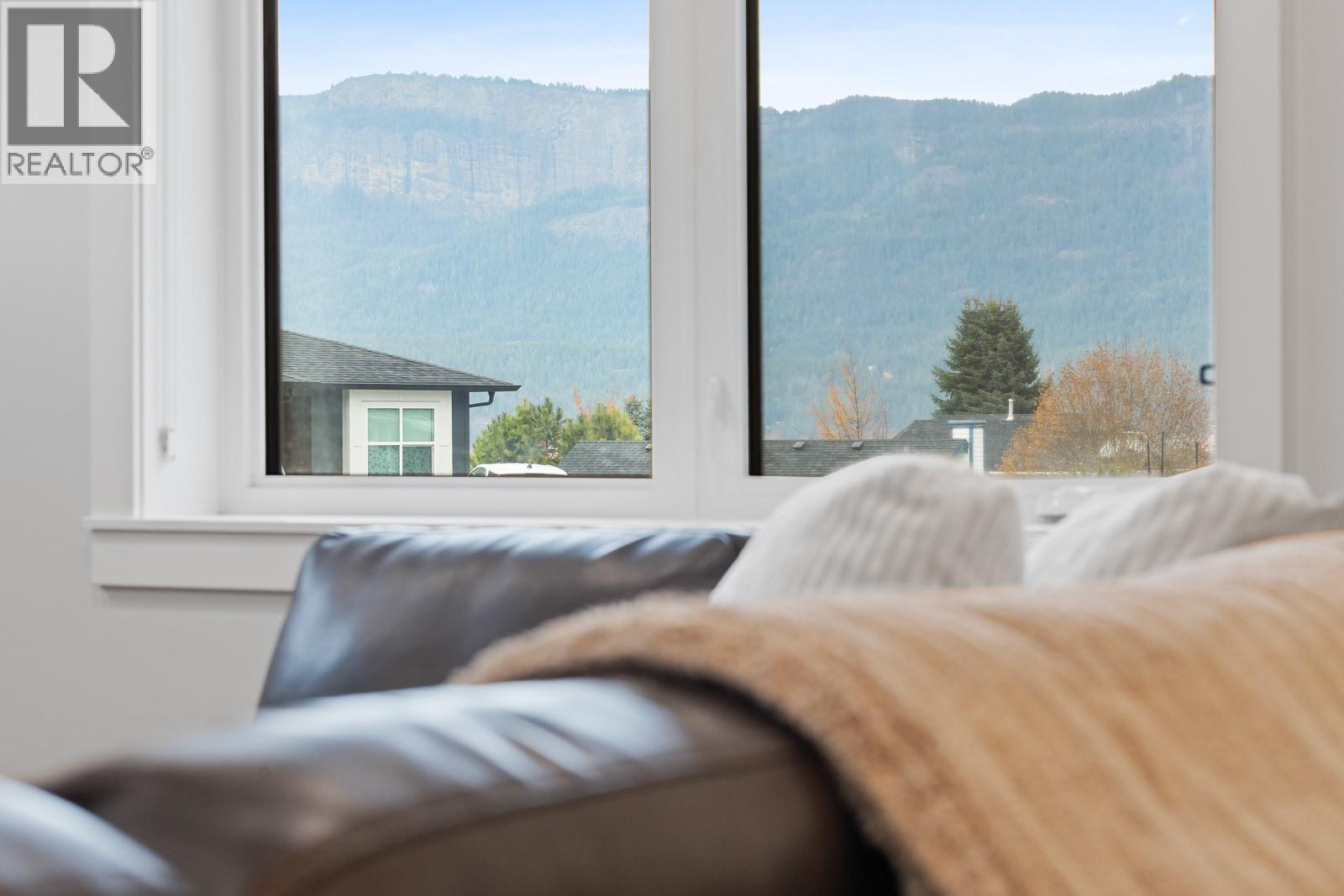  34 Preston Drive West, Enderby