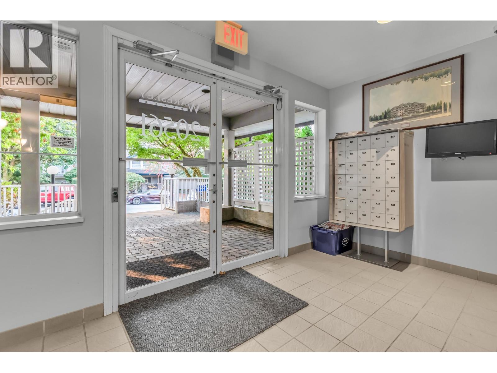 401 20561 113 AVENUE, Maple Ridge