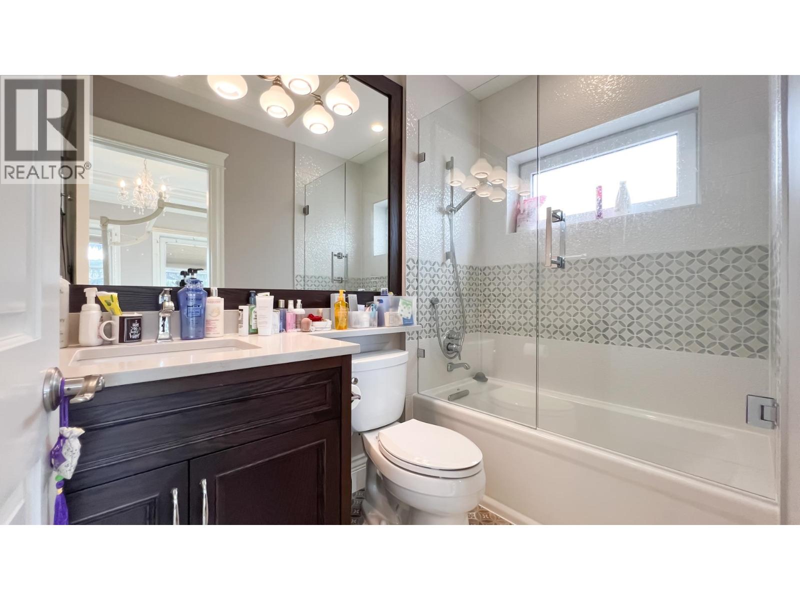 2071 W 36TH AVENUE, Vancouver