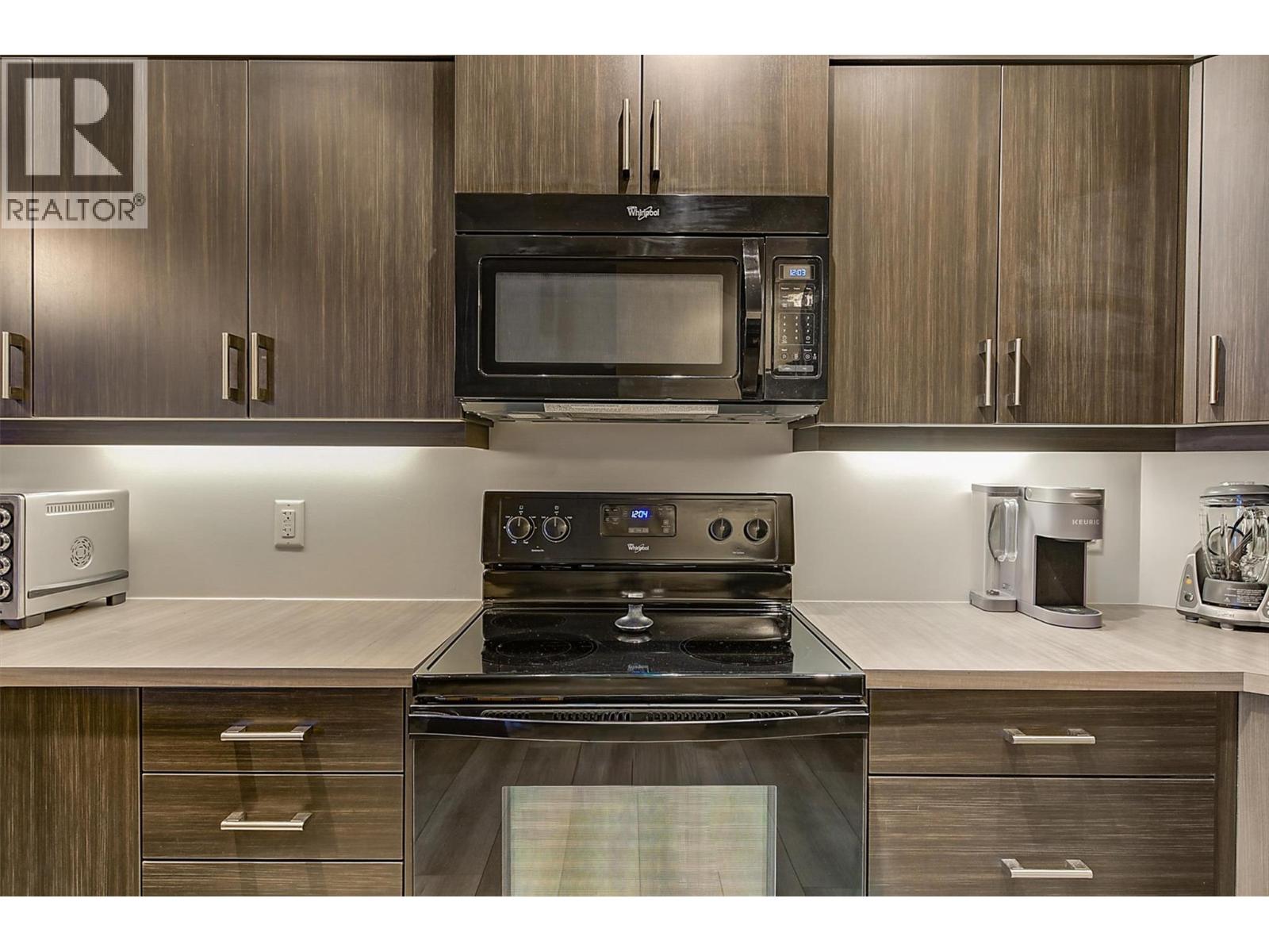 218 3733 Casorso Road, Kelowna