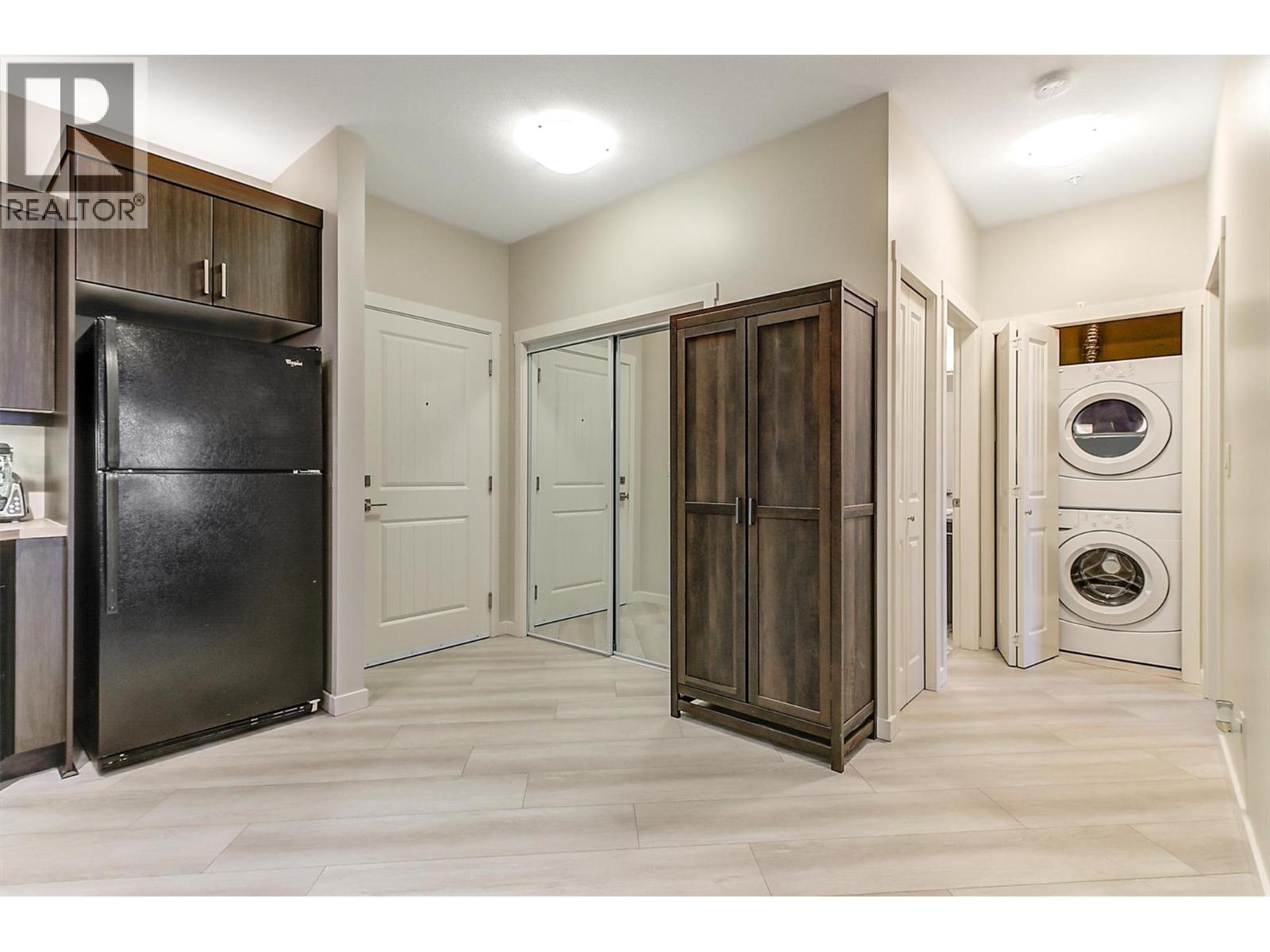 218 3733 Casorso Road, Kelowna