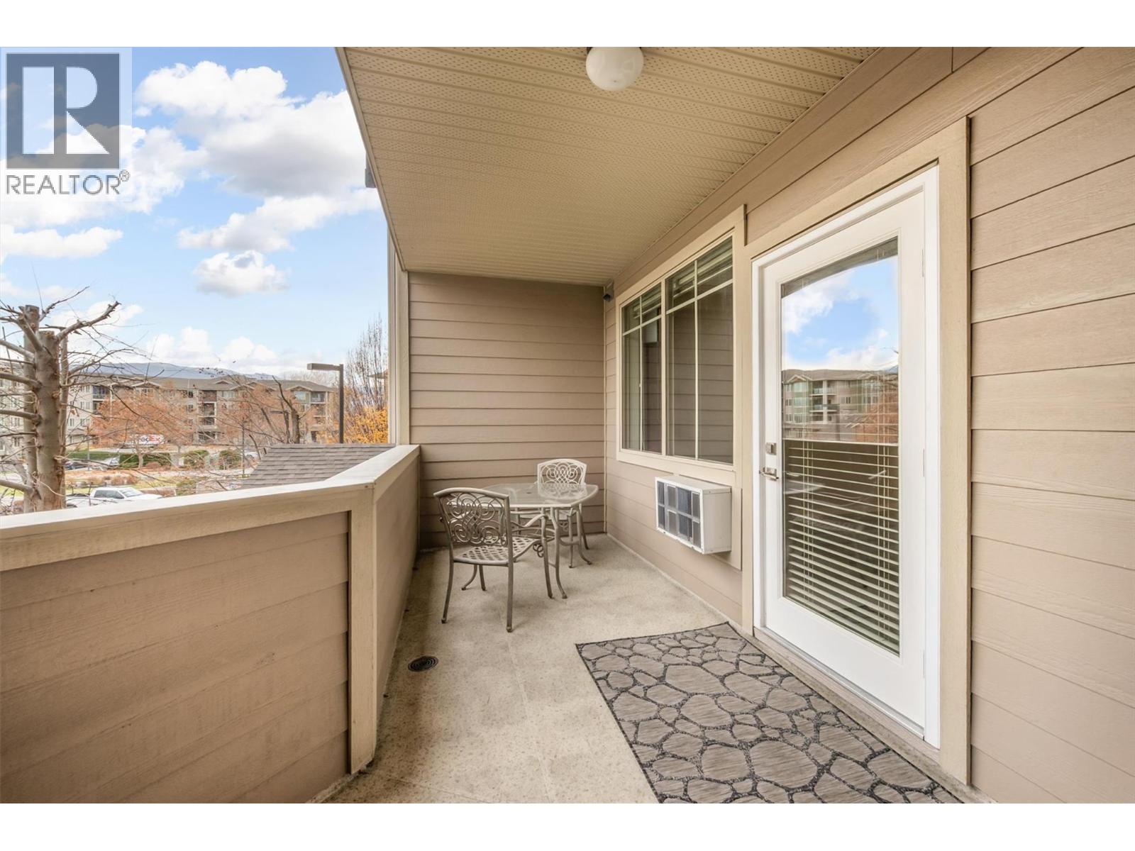 218 3733 Casorso Road, Kelowna