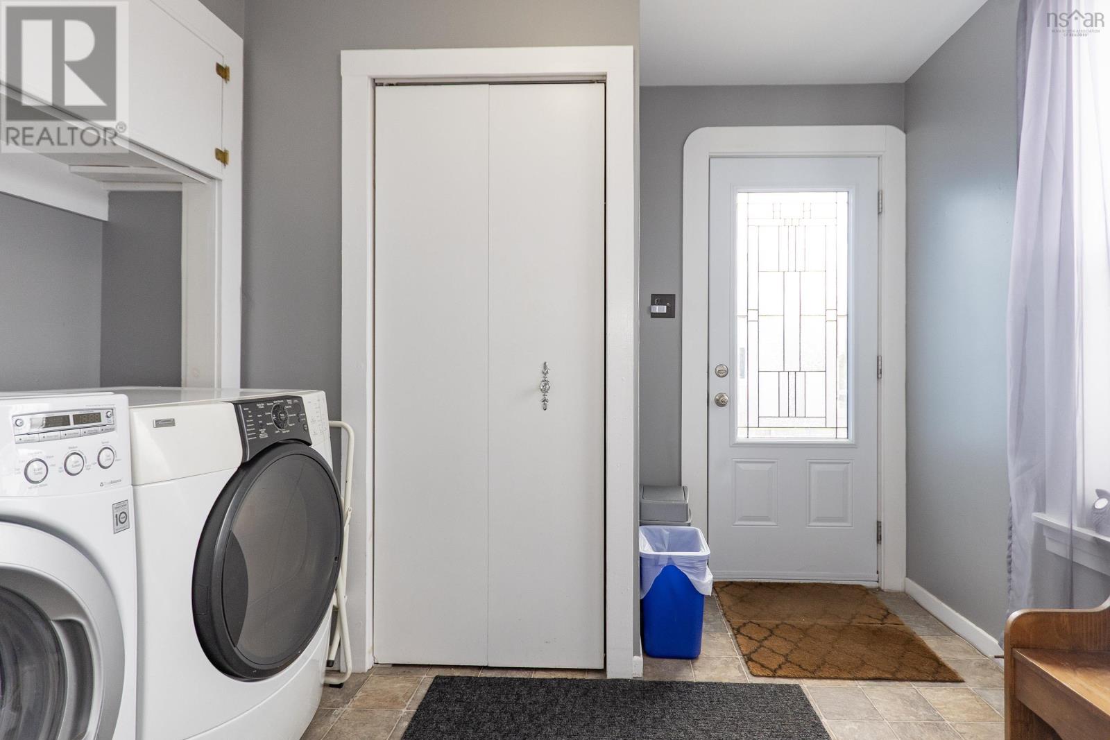 Property 15 of 50 of 85 Church Street