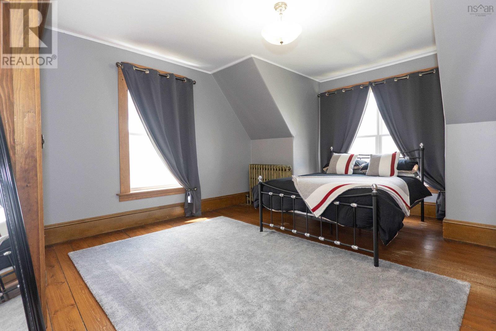 Property 34 of 50 of 85 Church Street