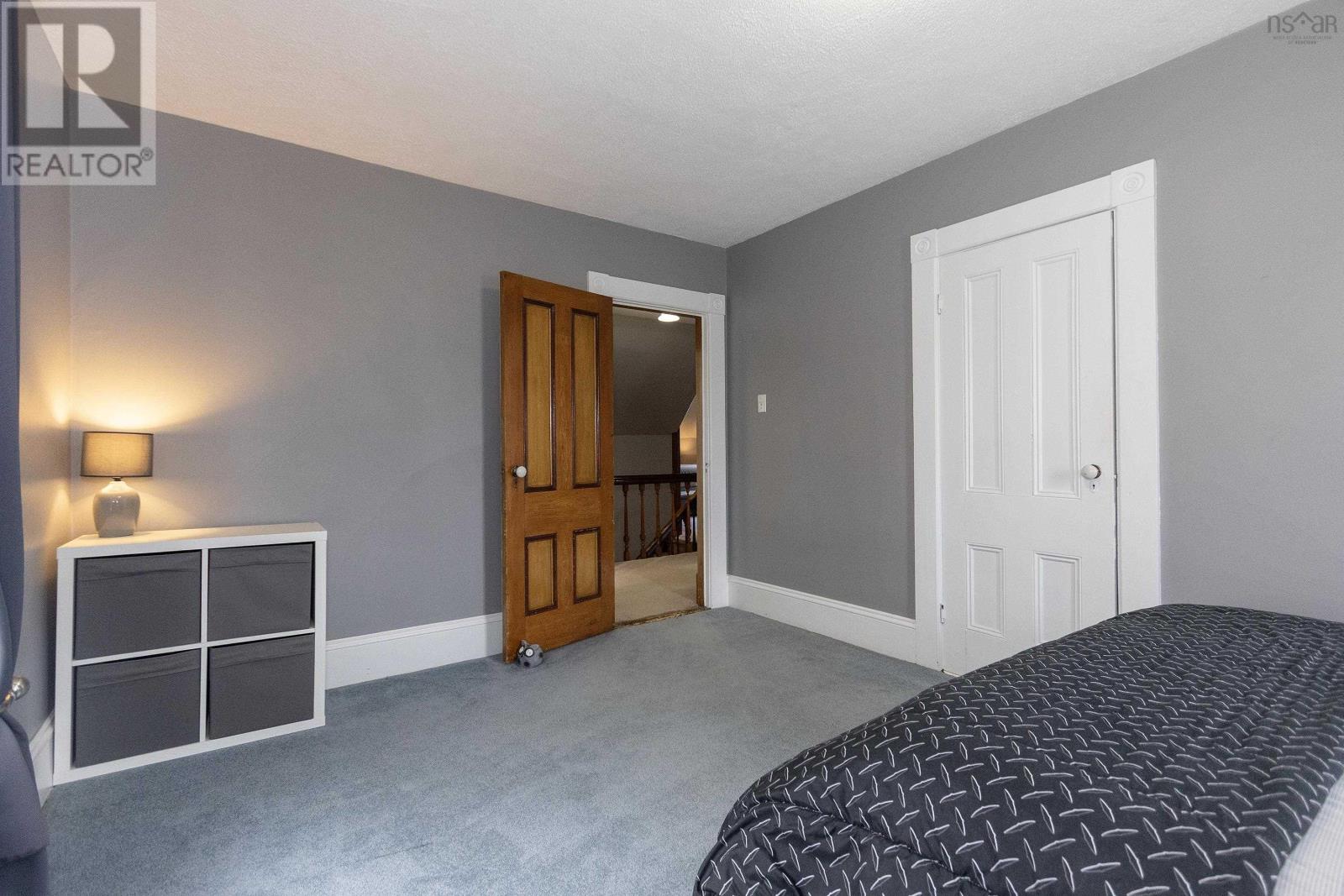 Property 33 of 50 of 85 Church Street