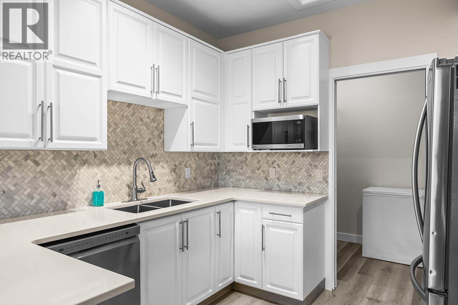 217 2377 Shannon Woods Drive, West Kelowna