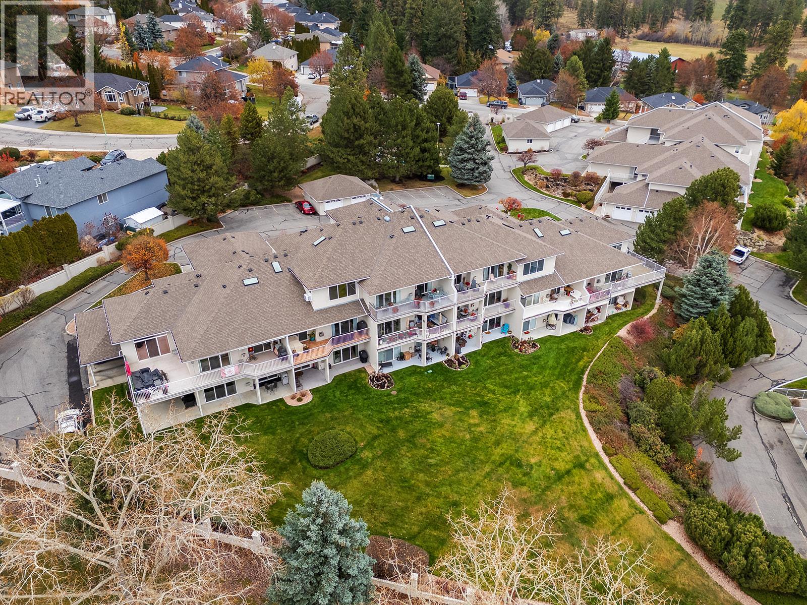 217 2377 Shannon Woods Drive, West Kelowna