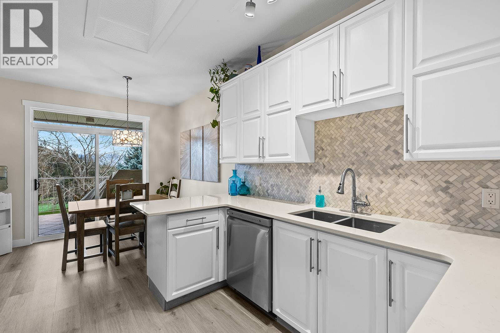 217 2377 Shannon Woods Drive, West Kelowna