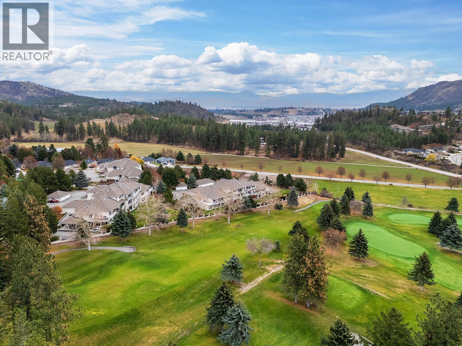 217 2377 Shannon Woods Drive, West Kelowna