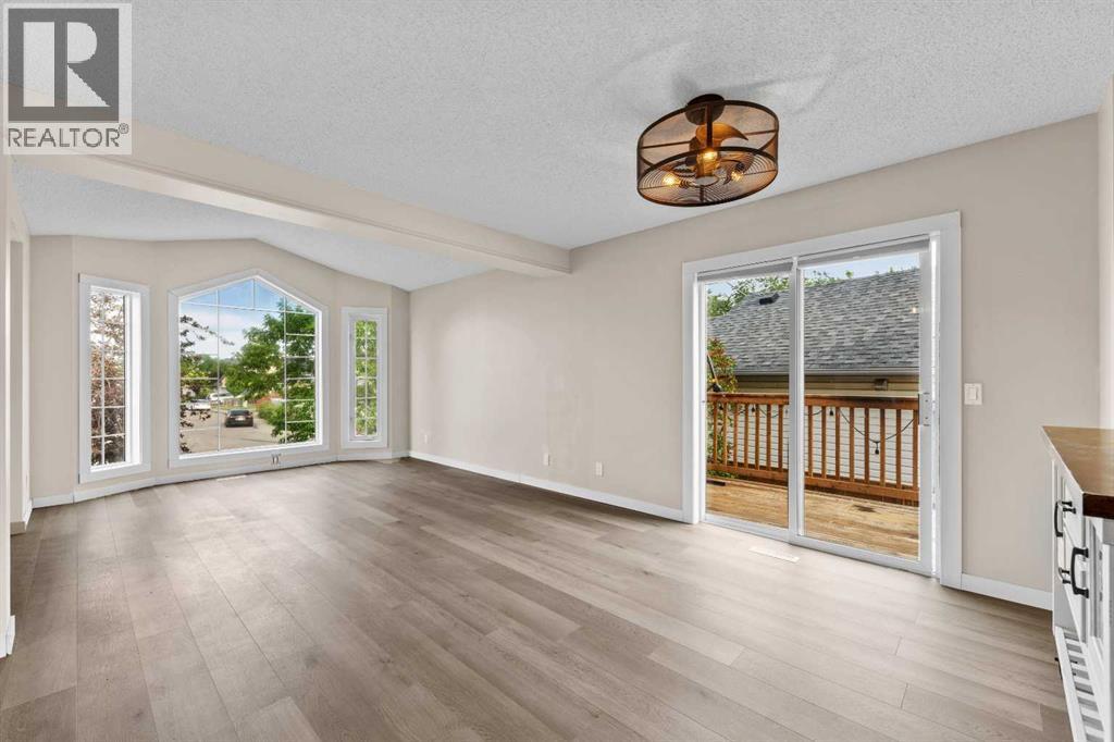 Single Family House Bi-level for Sale in  Laguna Way NE Monterey Park Calgary 