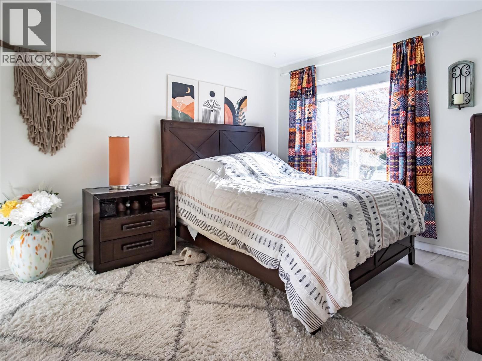 205 650 3 Street Southwest, Salmon Arm