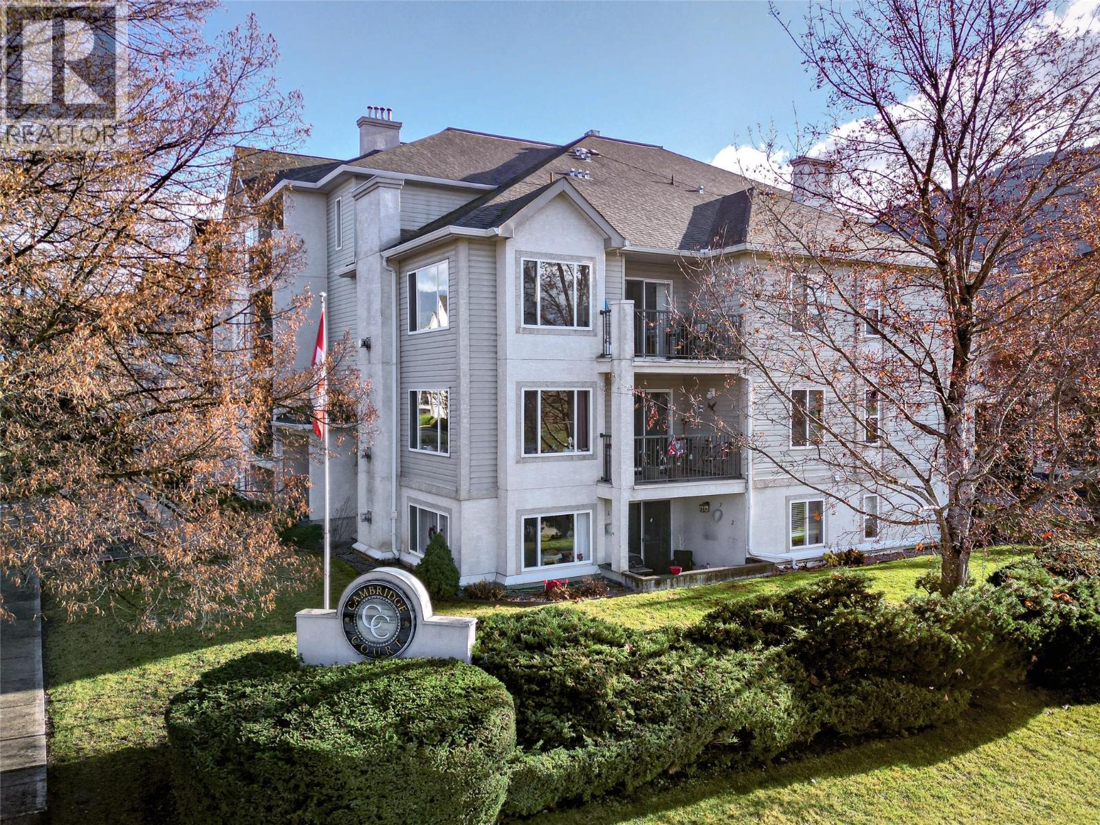 205 650 3 Street Southwest, Salmon Arm