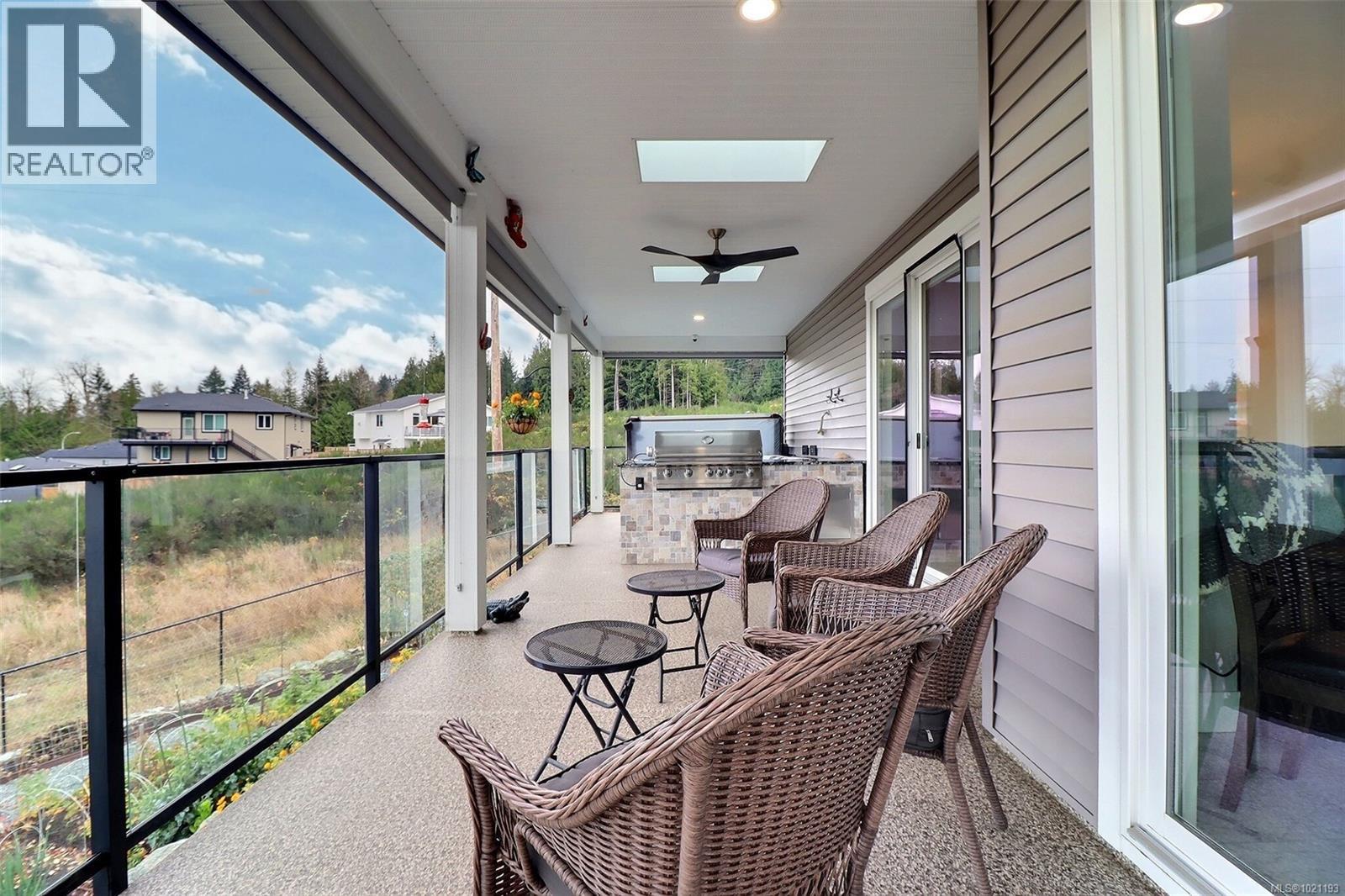 643 John Wilson Pl, Ladysmith