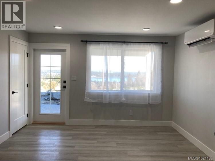 643 John Wilson Pl, Ladysmith