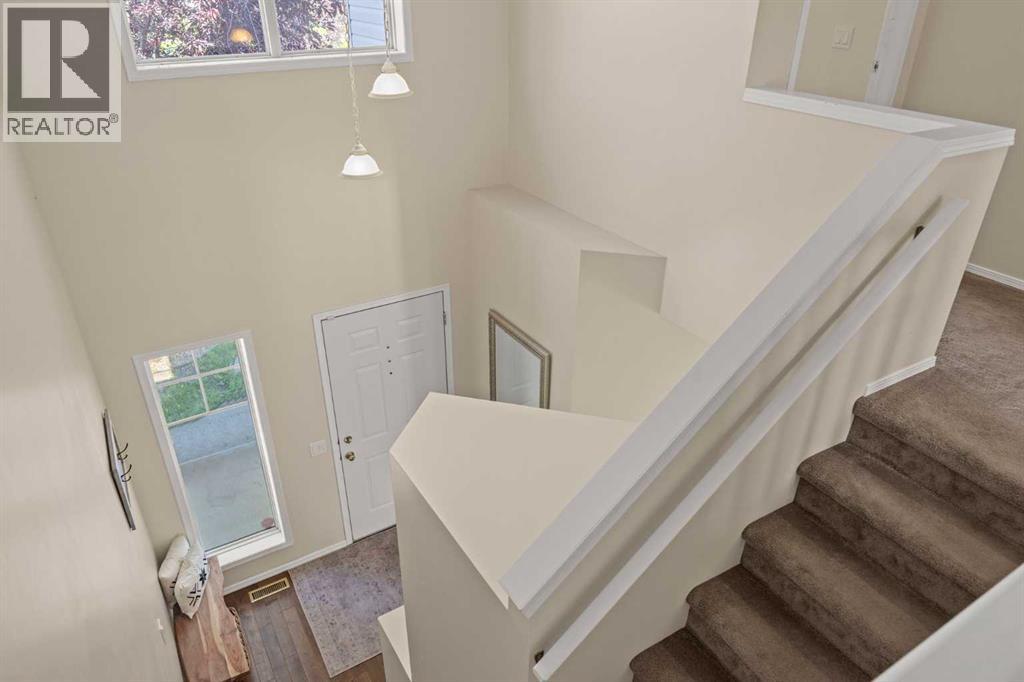 Single Family House for Sale in  Somercrest Close SW Somerset Calgary 